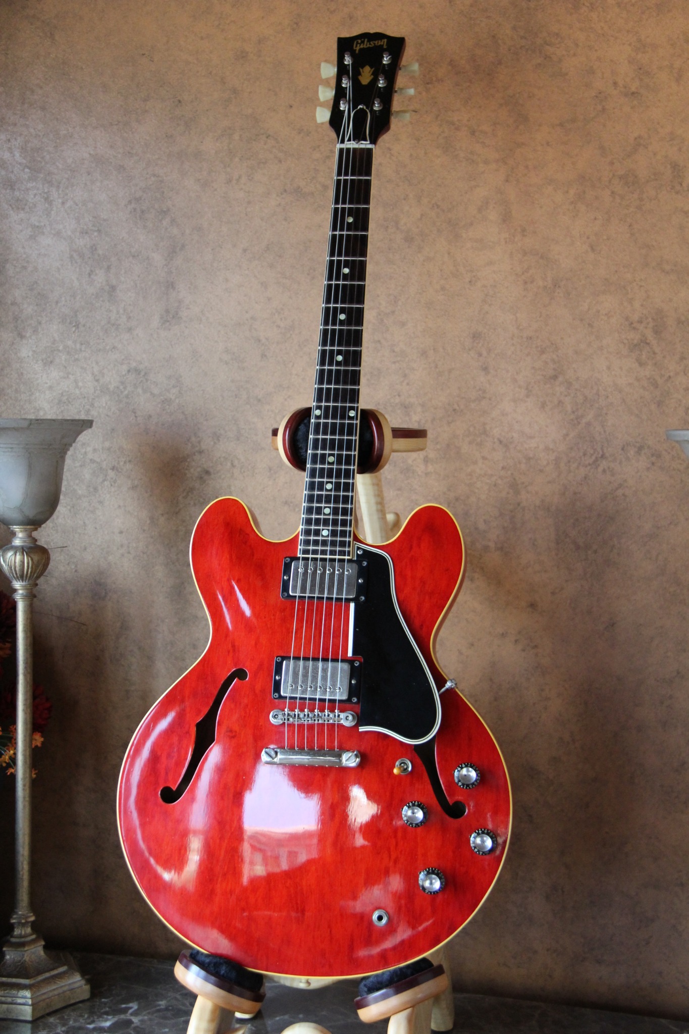 Red Gibson ES-335 from Gary's collection — original photograph supplied by Gary
